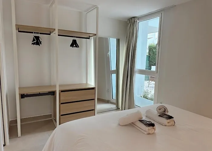 Hideaway Bbq, Pool & Walking Distance Beaches Apartament *